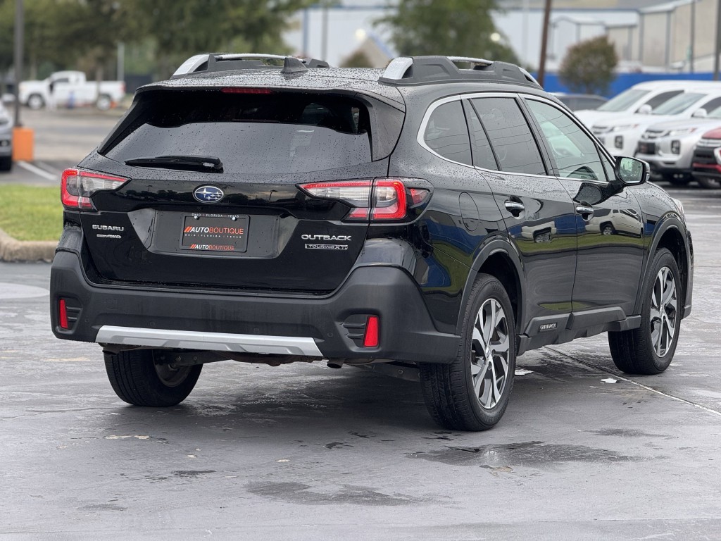 2022 Subaru Outback Image 8