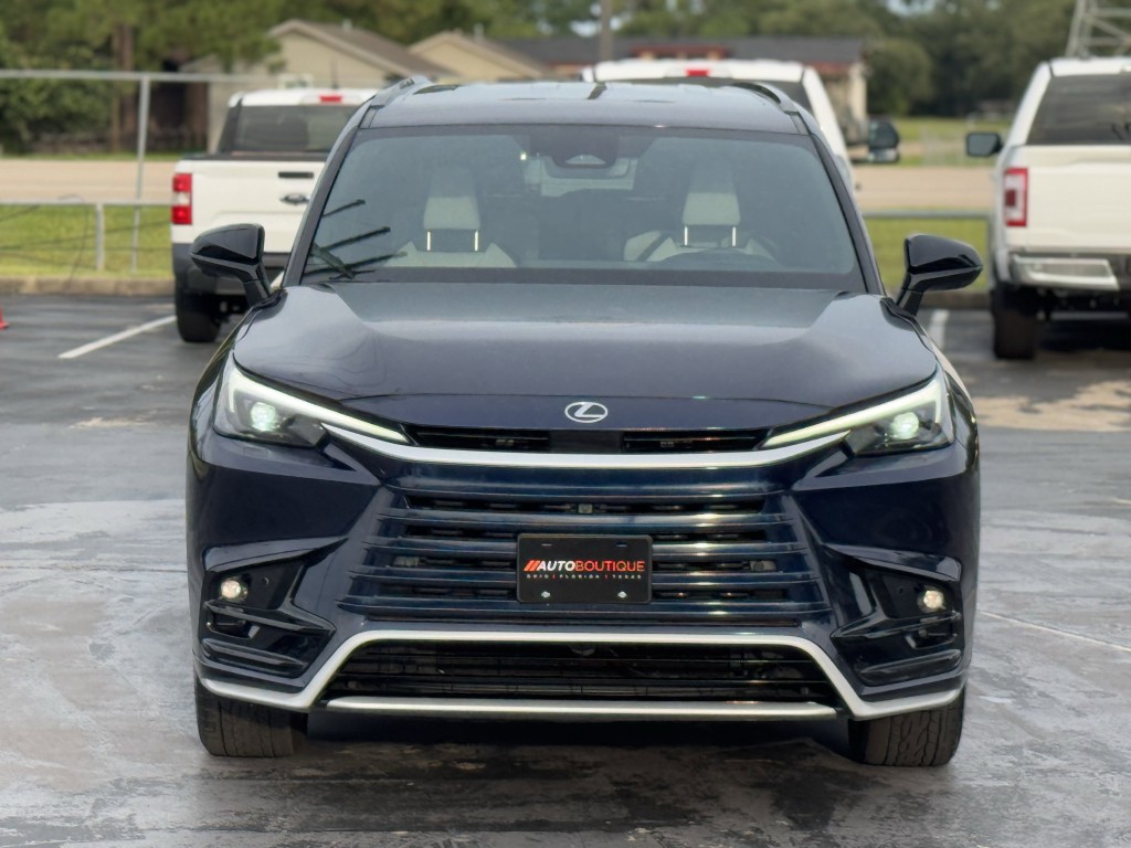 2024 Lexus TX Image 5