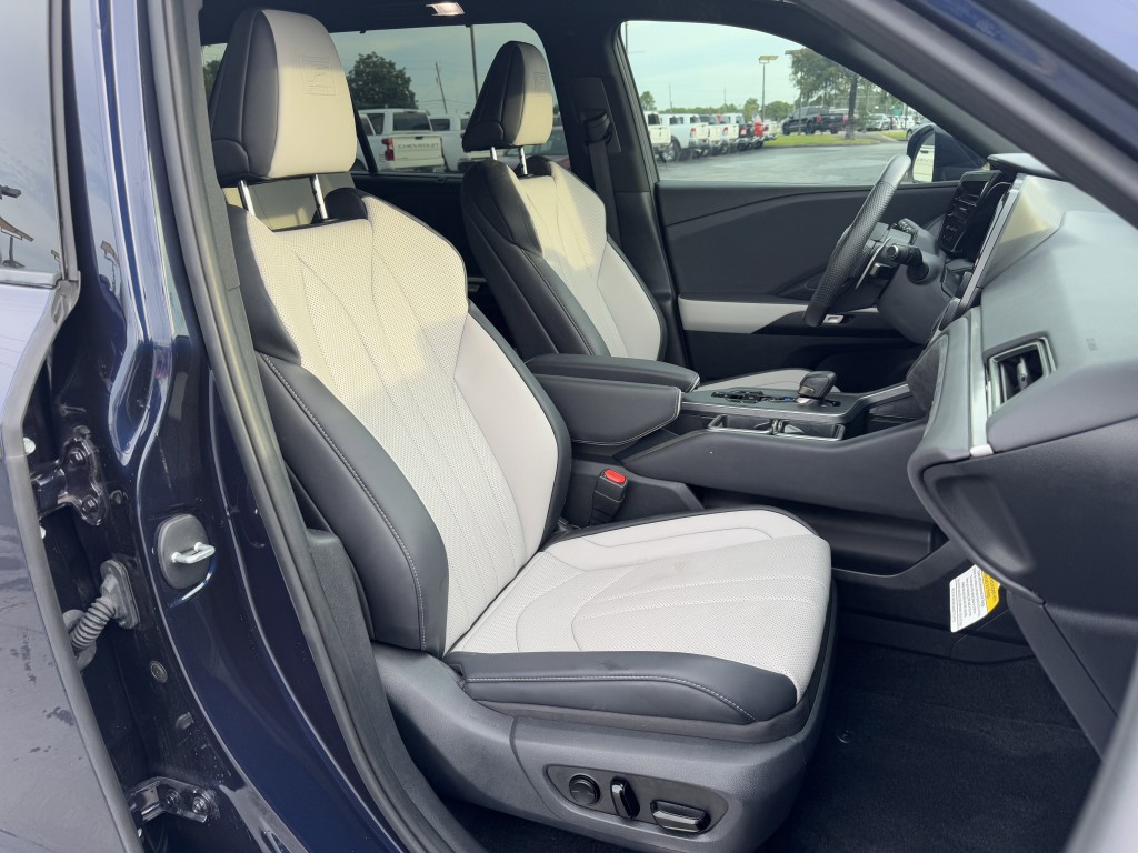 2024 Lexus TX Image 26