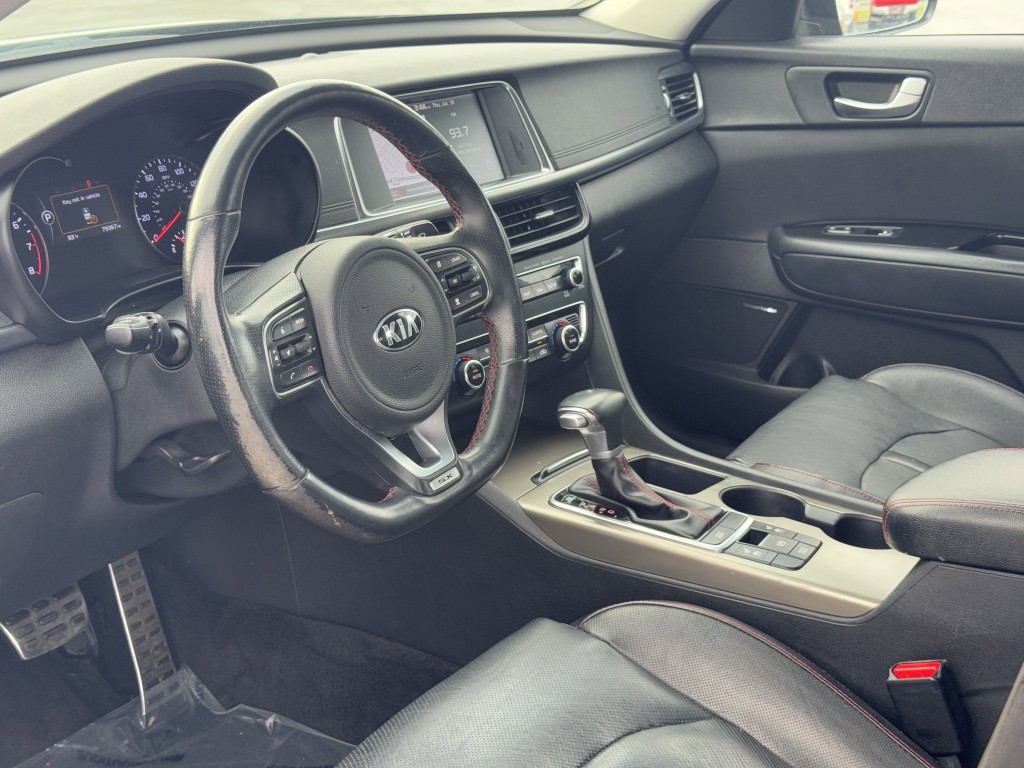 2018 Kia Optima Image 12