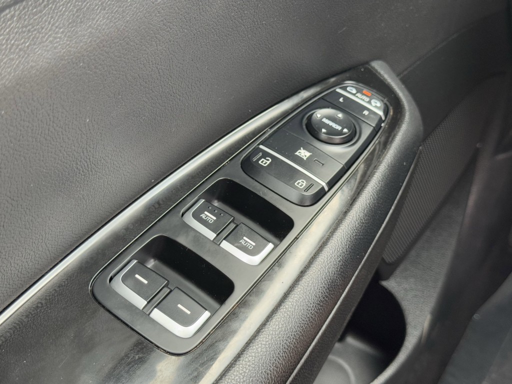 2018 Kia Optima Image 18