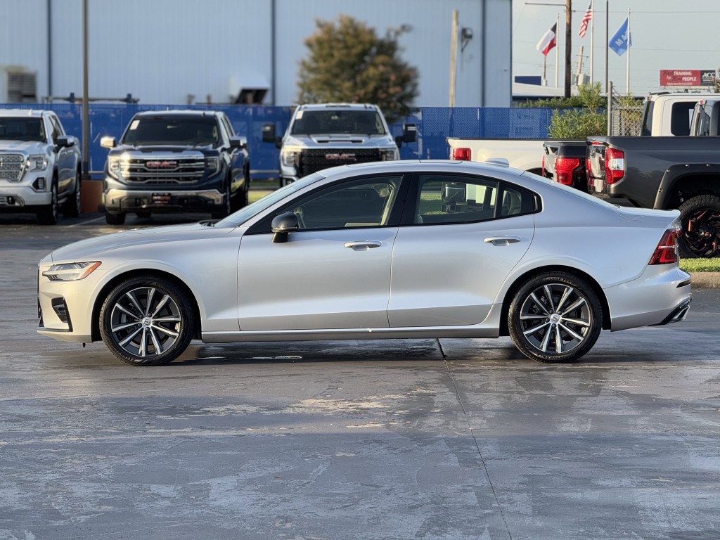 2022 Volvo S60 Image 8
