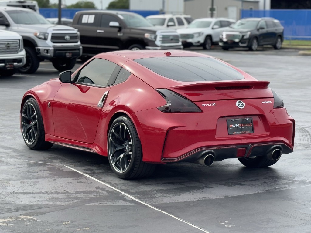 2016 Nissan 370Z Image 9