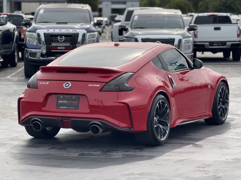 2016 Nissan 370Z Image 10