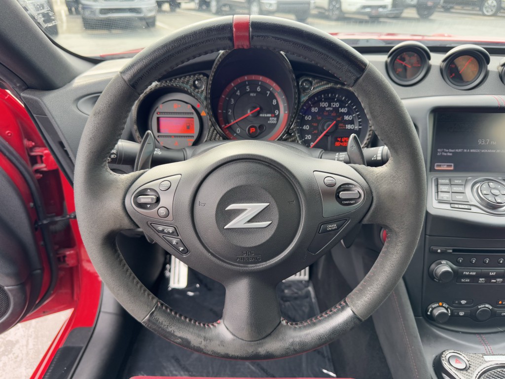 2016 Nissan 370Z Image 15