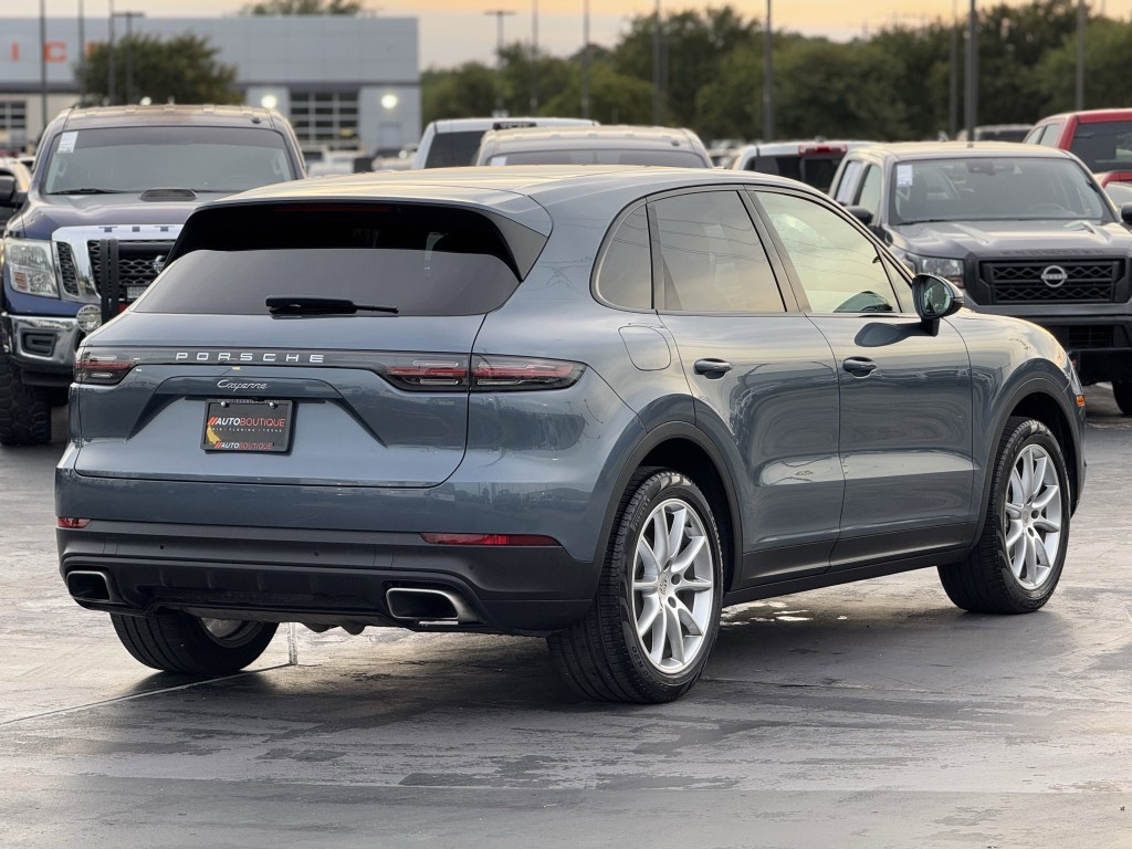 2019 Porsche Cayenne Image 10