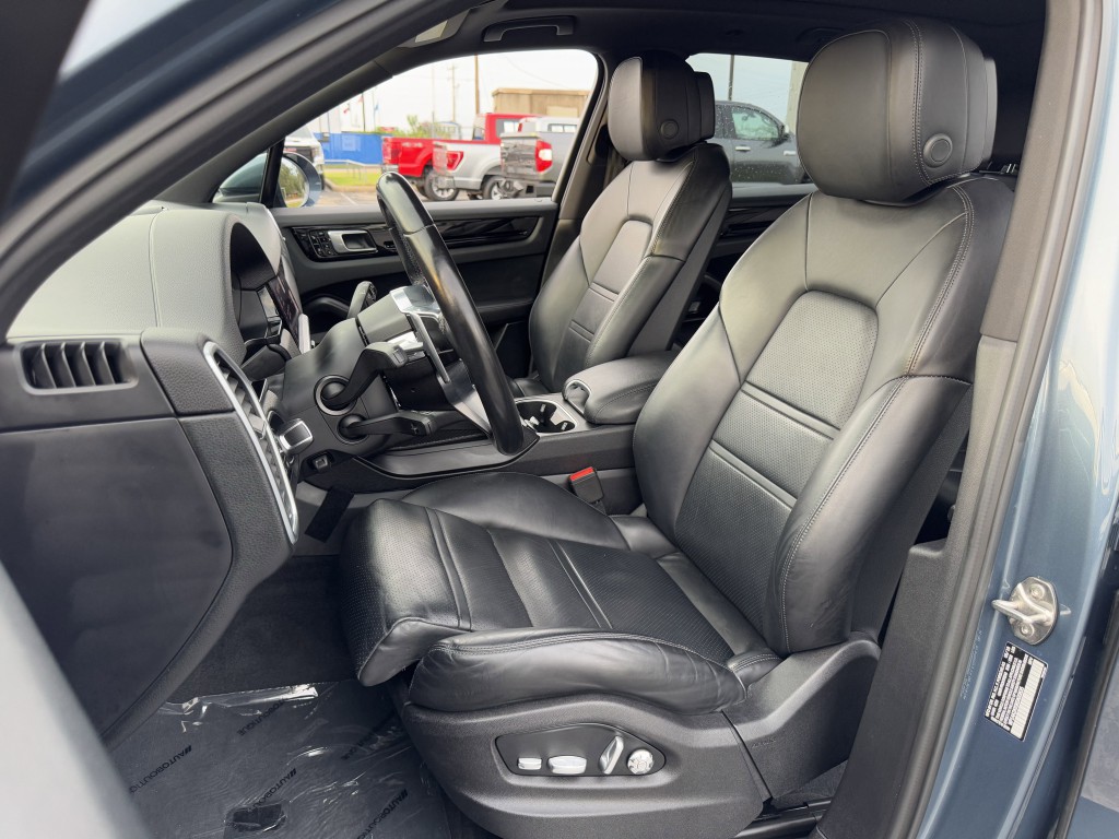 2019 Porsche Cayenne Image 25