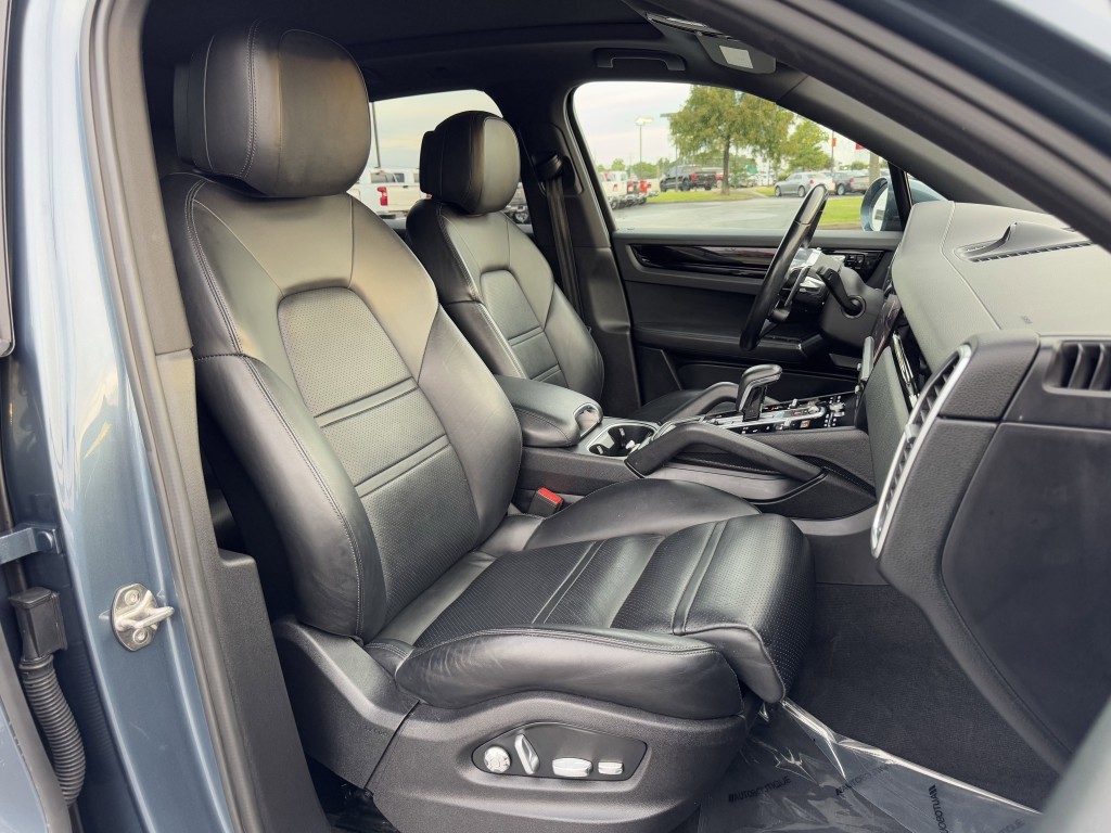 2019 Porsche Cayenne Image 26