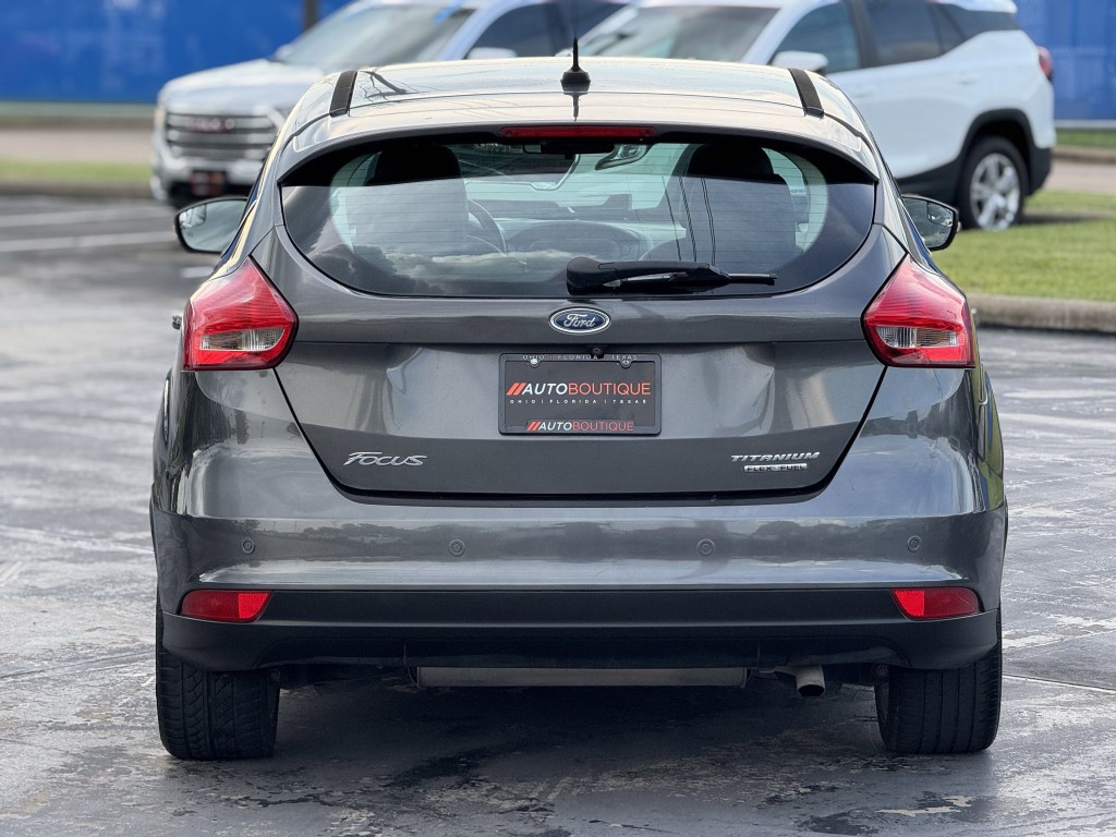 2015 Ford Focus Image 8