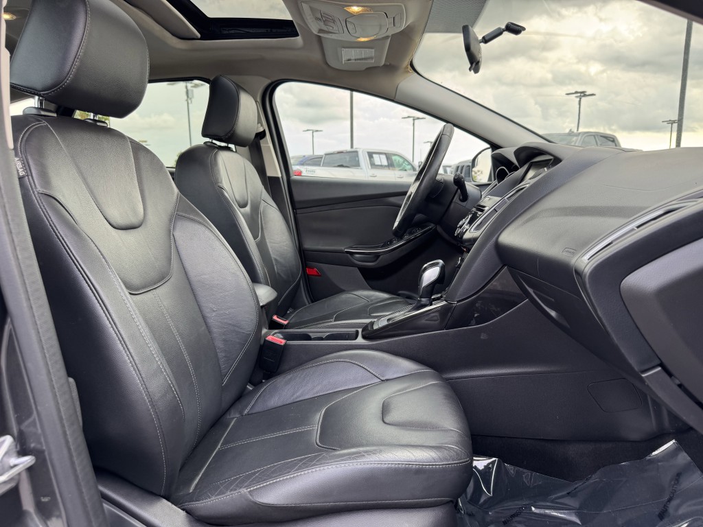 2015 Ford Focus Image 23