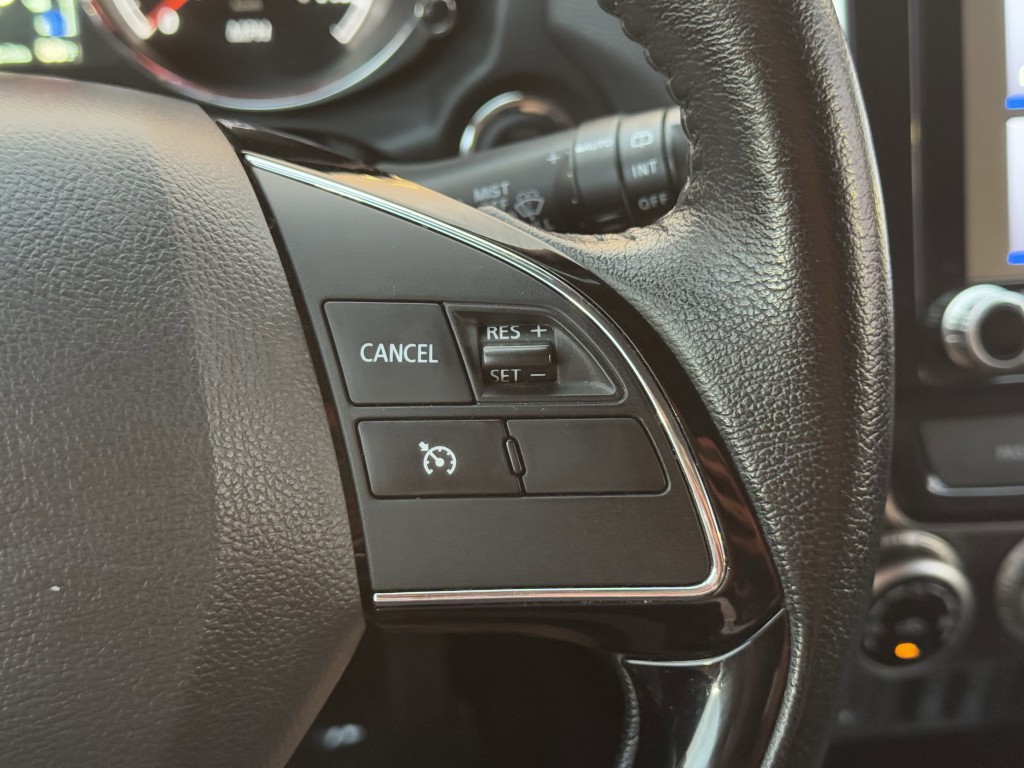2022 Mitsubishi Outlander Image 17