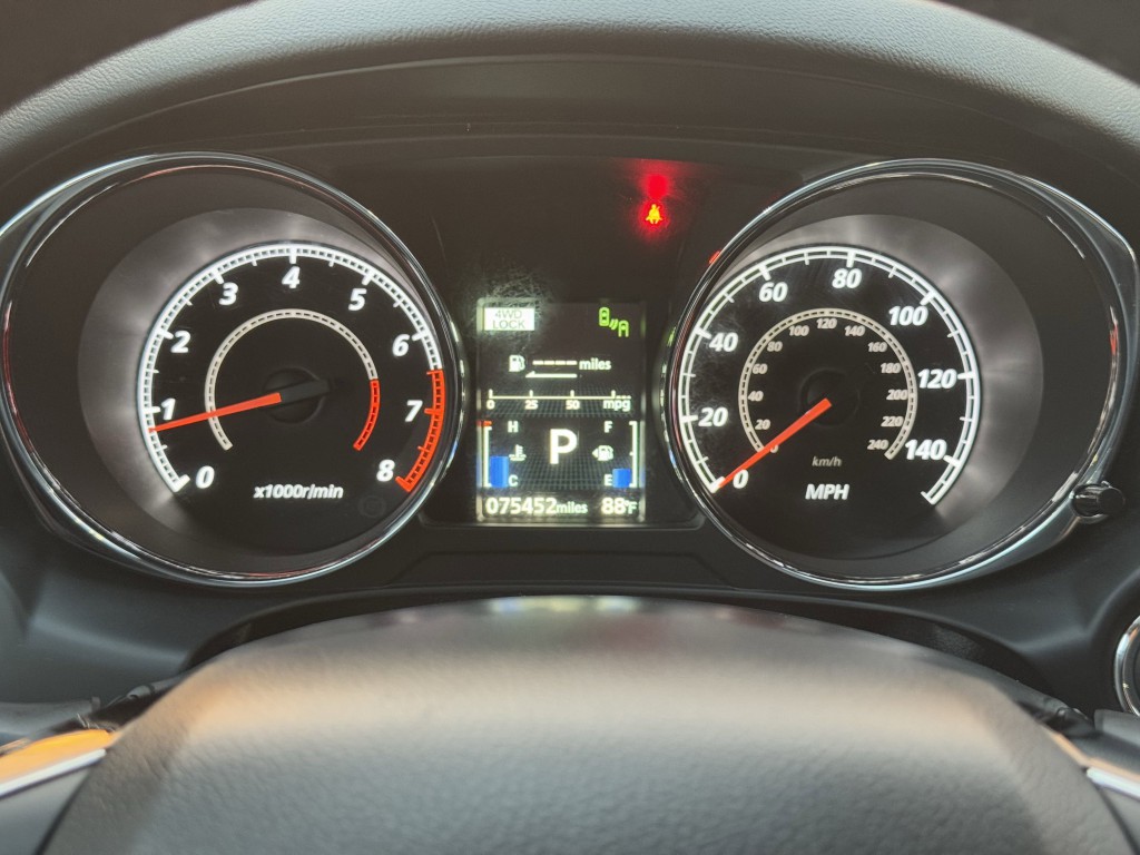 2022 Mitsubishi Outlander Image 18