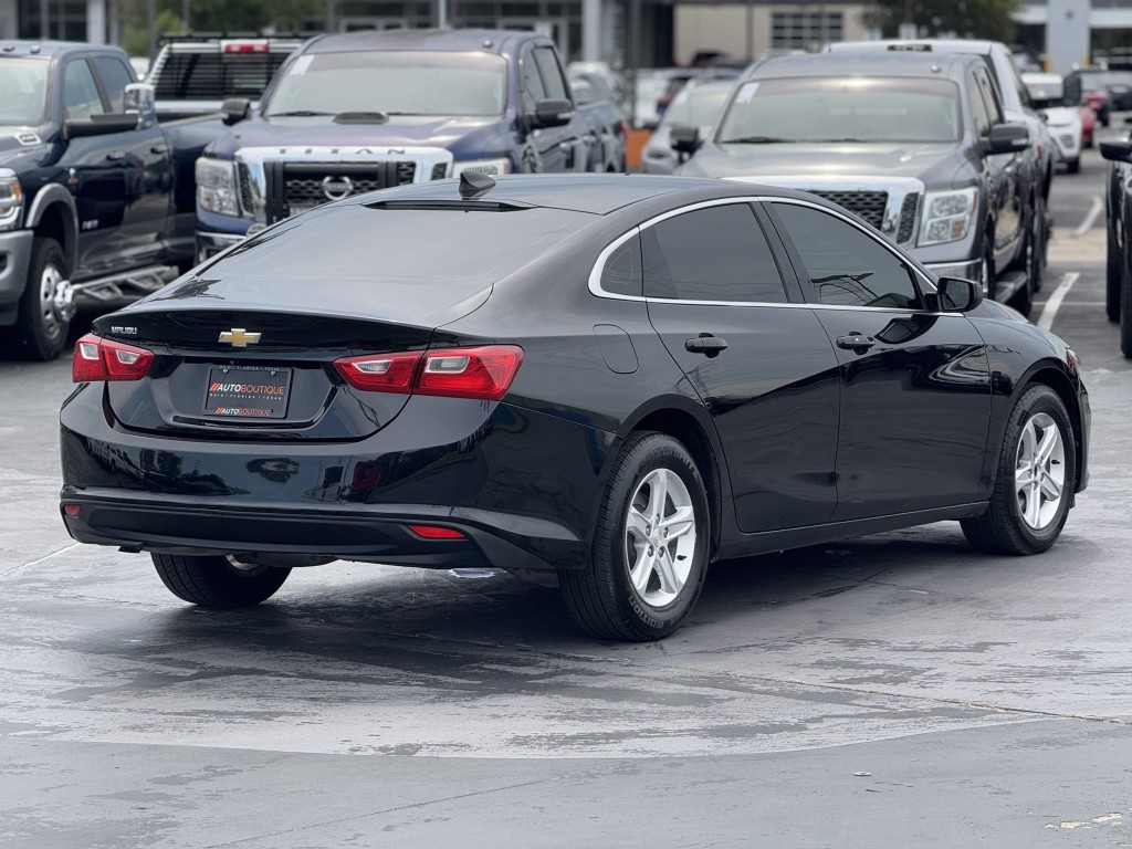 2023 Chevrolet Malibu Image 10
