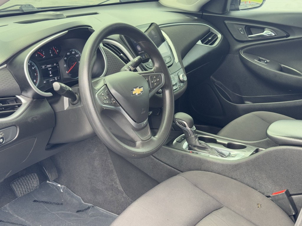 2023 Chevrolet Malibu Image 12