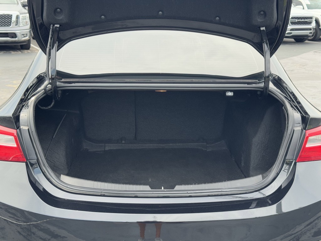2023 Chevrolet Malibu Image 28