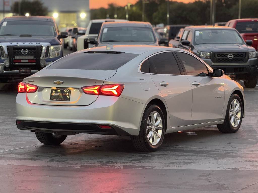 2021 Chevrolet Malibu Image 10