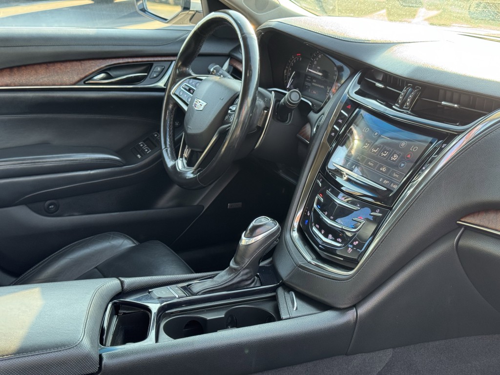2019 Cadillac CTS Image 13