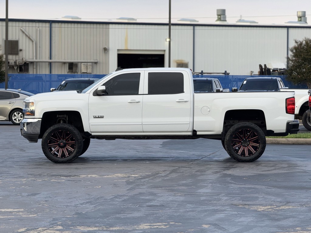 2018 Chevrolet Silverado 1500 Image 9