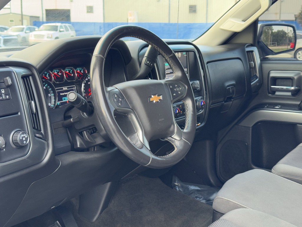 2018 Chevrolet Silverado 1500 Image 12