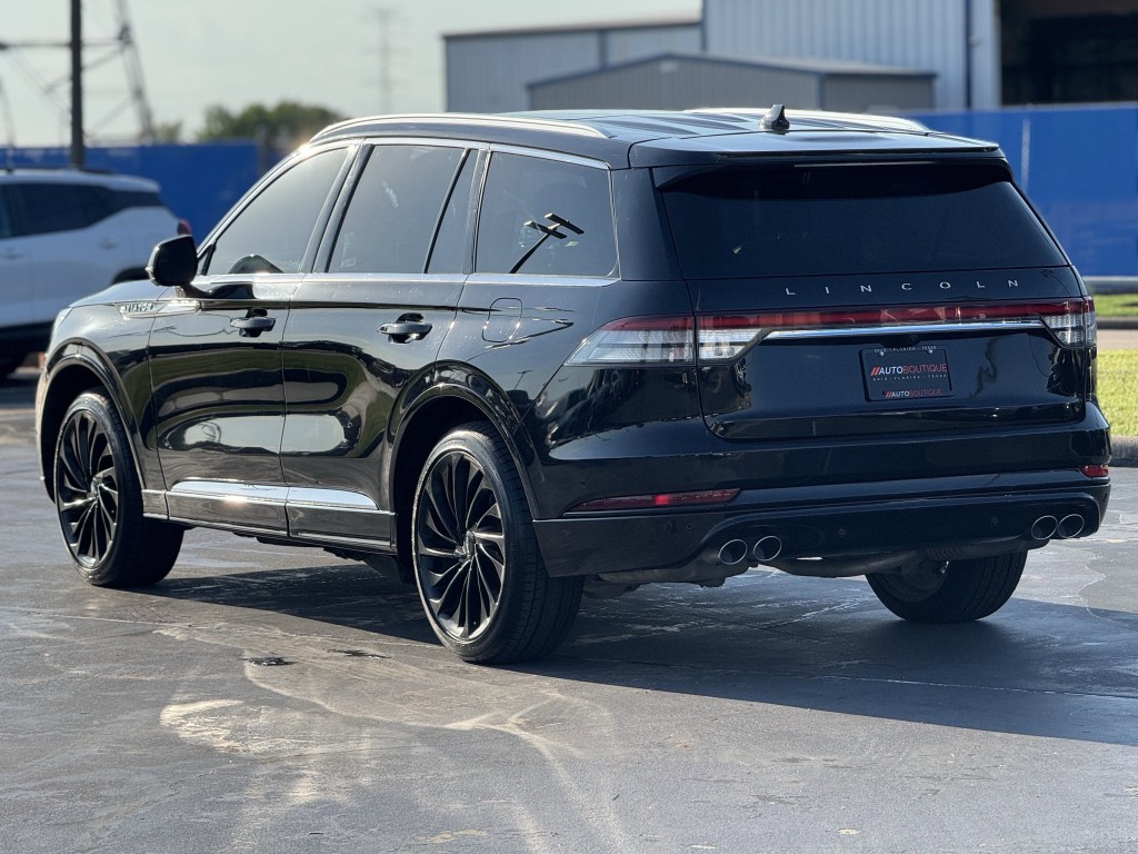 2021 Lincoln Aviator Image 9