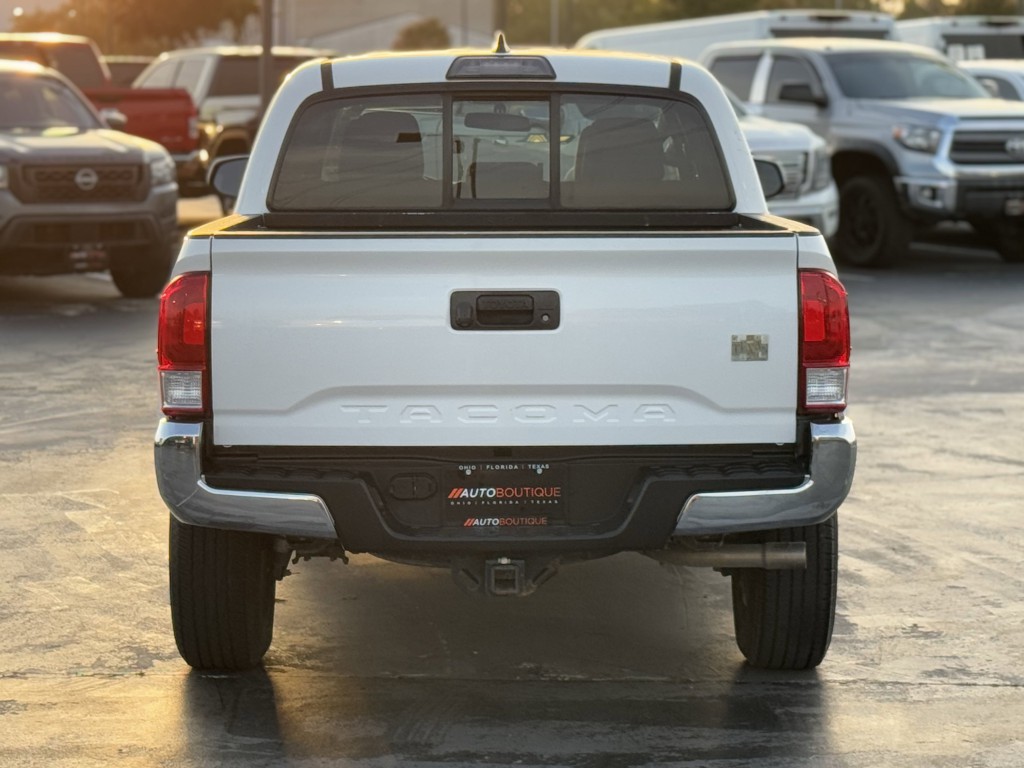 2016 Toyota Tacoma Image 6