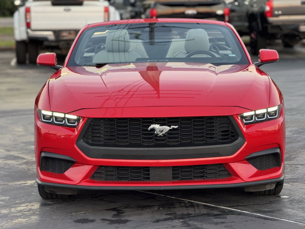 2024 Ford Mustang Image 8