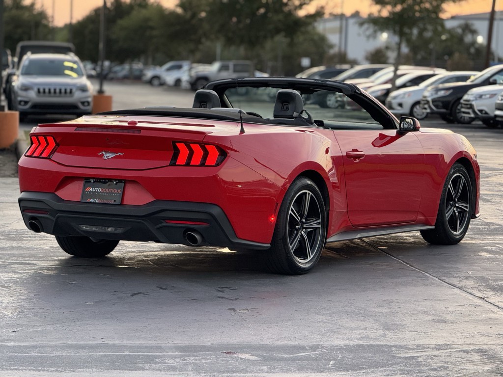 2024 Ford Mustang Image 10