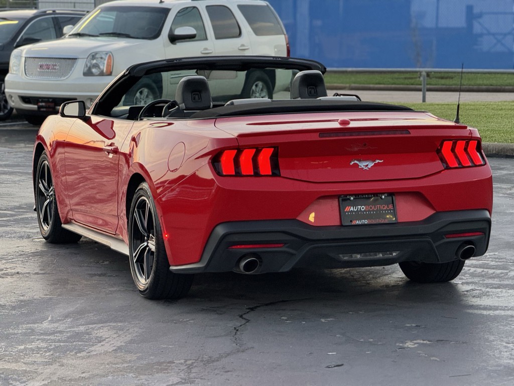 2024 Ford Mustang Image 11