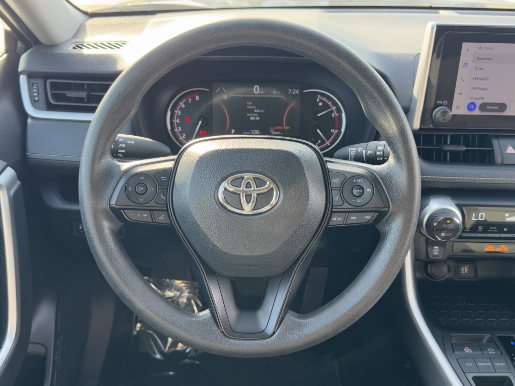 2024 Toyota Rav4 Image 15