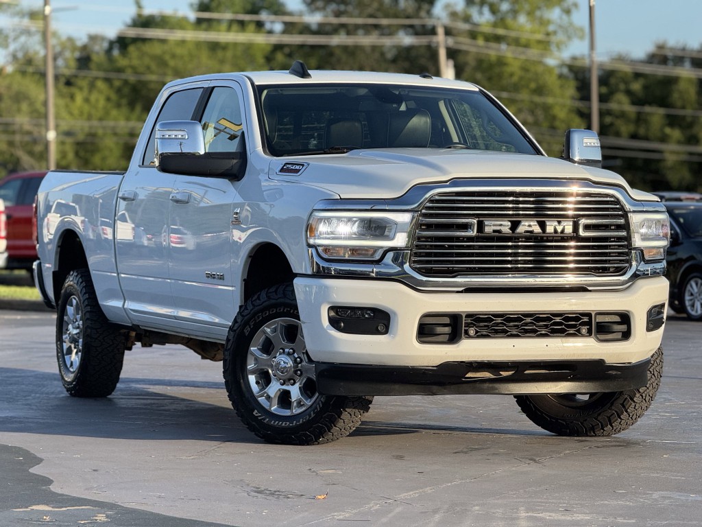 2024 RAM 2500 Image 3