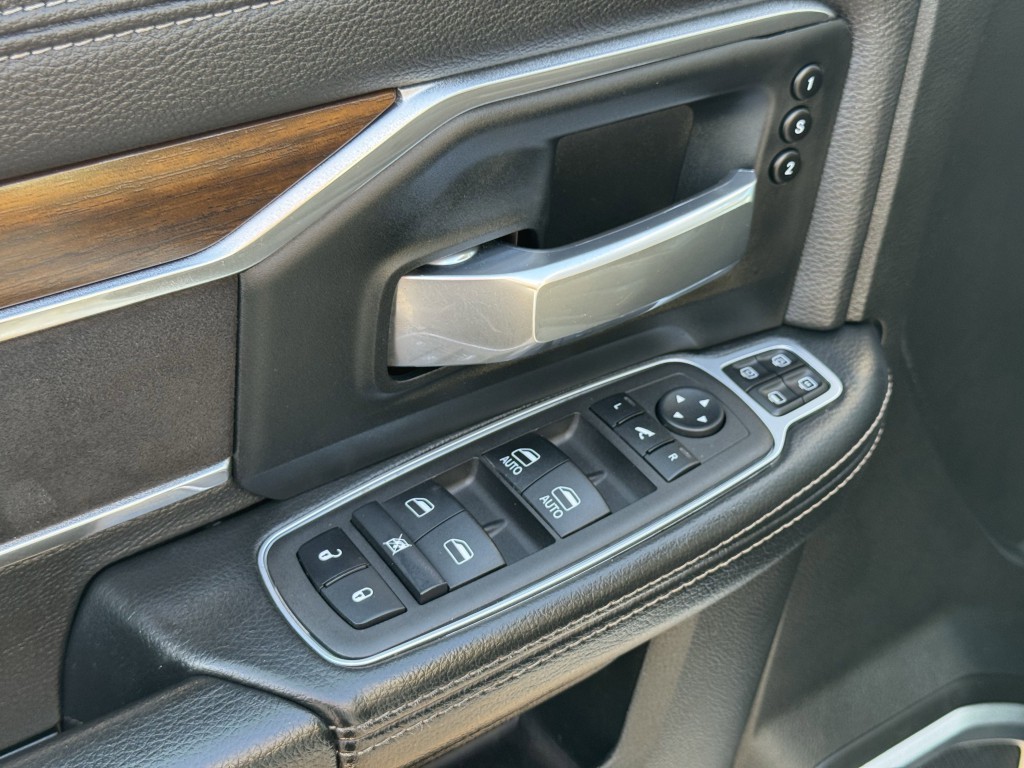 2024 RAM 2500 Image 21