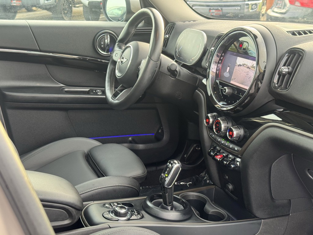 2024 MINI Countryman Image 13