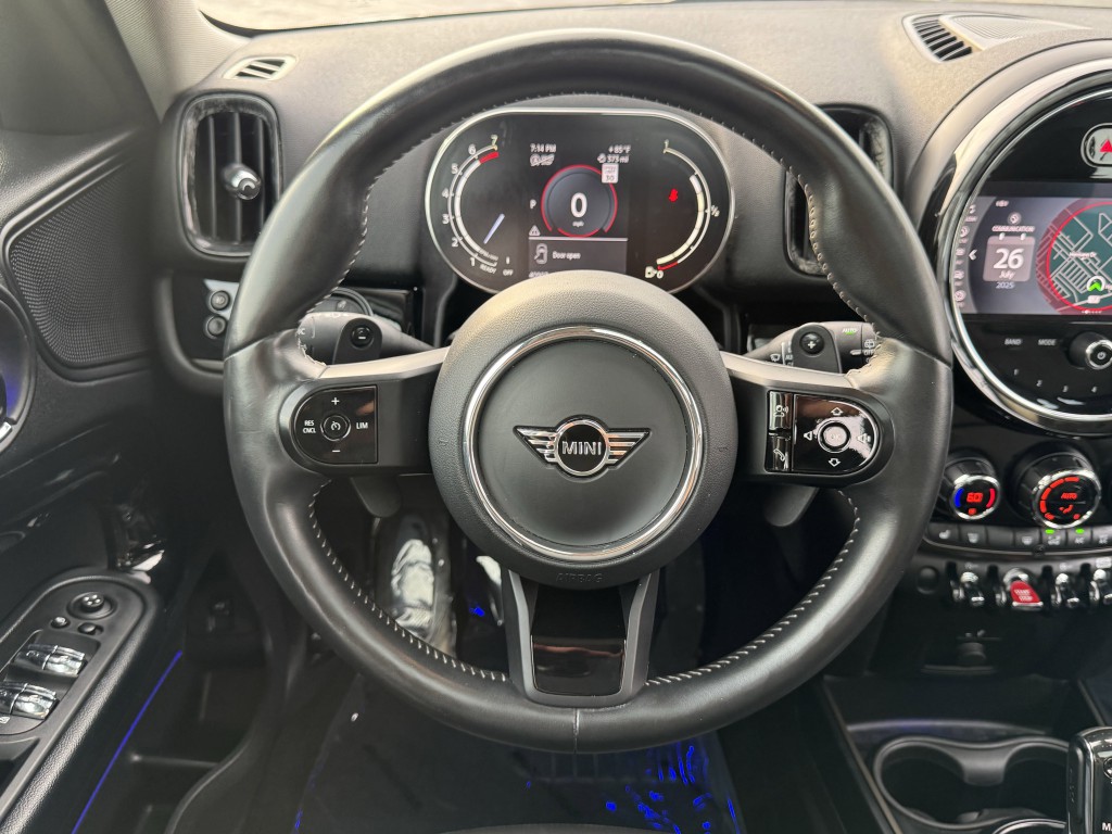 2024 MINI Countryman Image 15