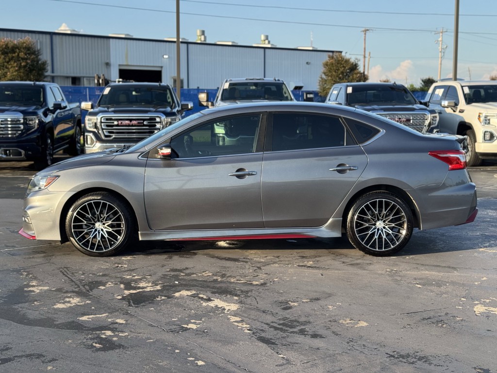2017 Nissan Sentra Image 10