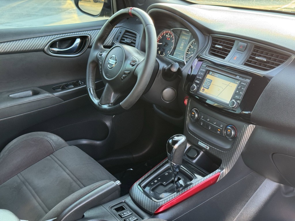 2017 Nissan Sentra Image 14