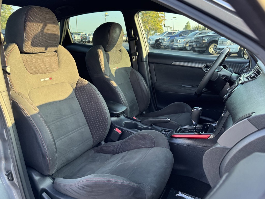 2017 Nissan Sentra Image 27
