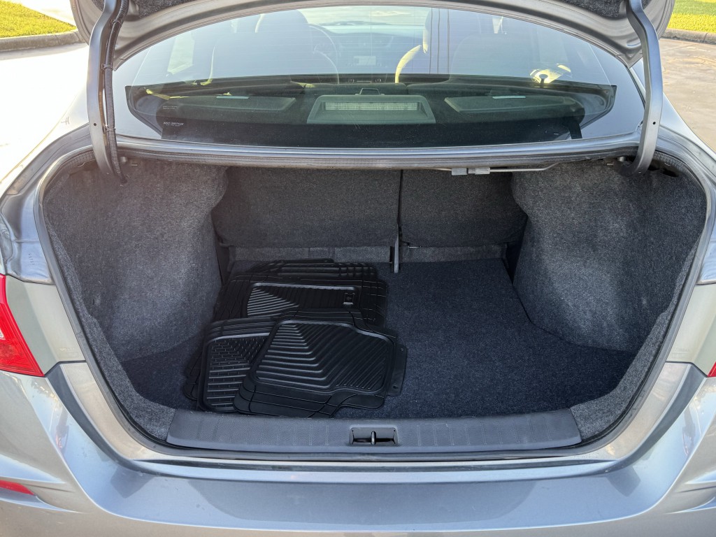 2017 Nissan Sentra Image 30