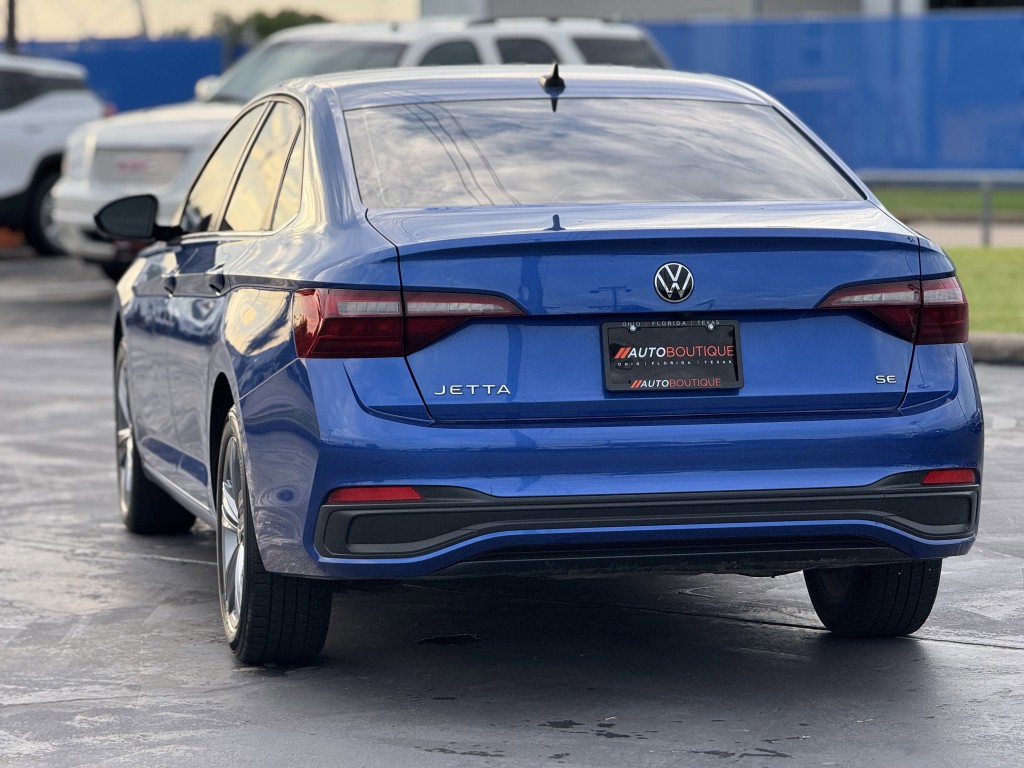 2022 Volkswagen Jetta Image 8