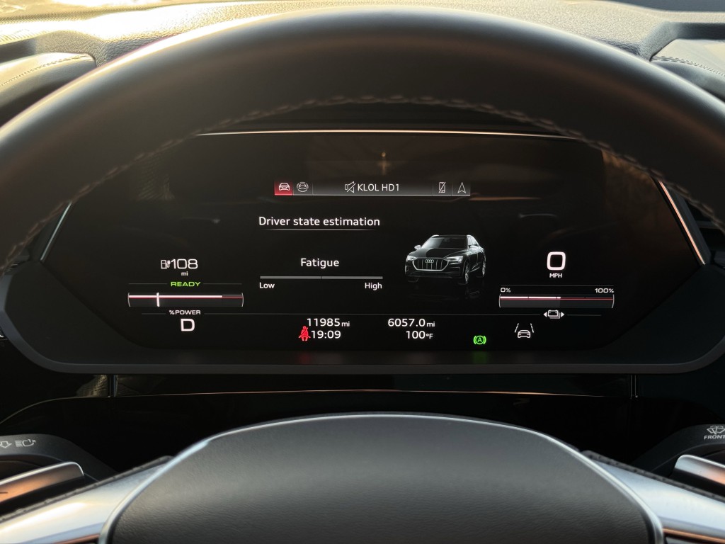 2024 Audi SQ8 e-tron Sportback Image 24
