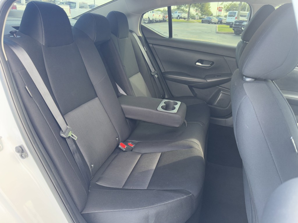 2021 Nissan Sentra Image 26