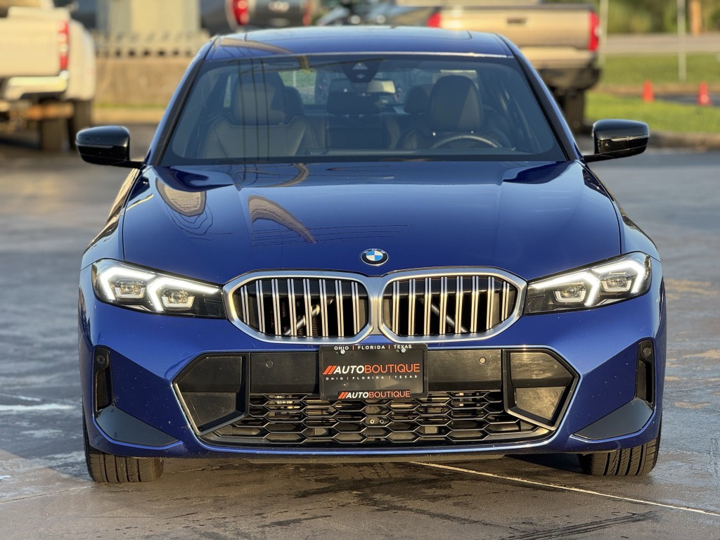 2025 BMW 3 Series Image 8
