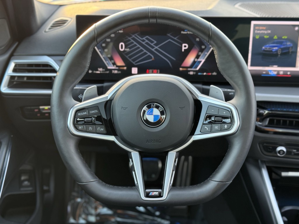 2025 BMW 3 Series Image 17