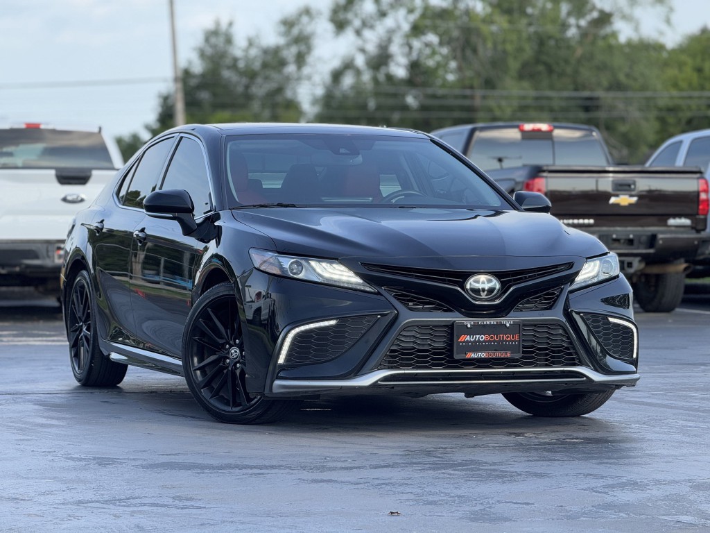 2022 Toyota Camry Image 3