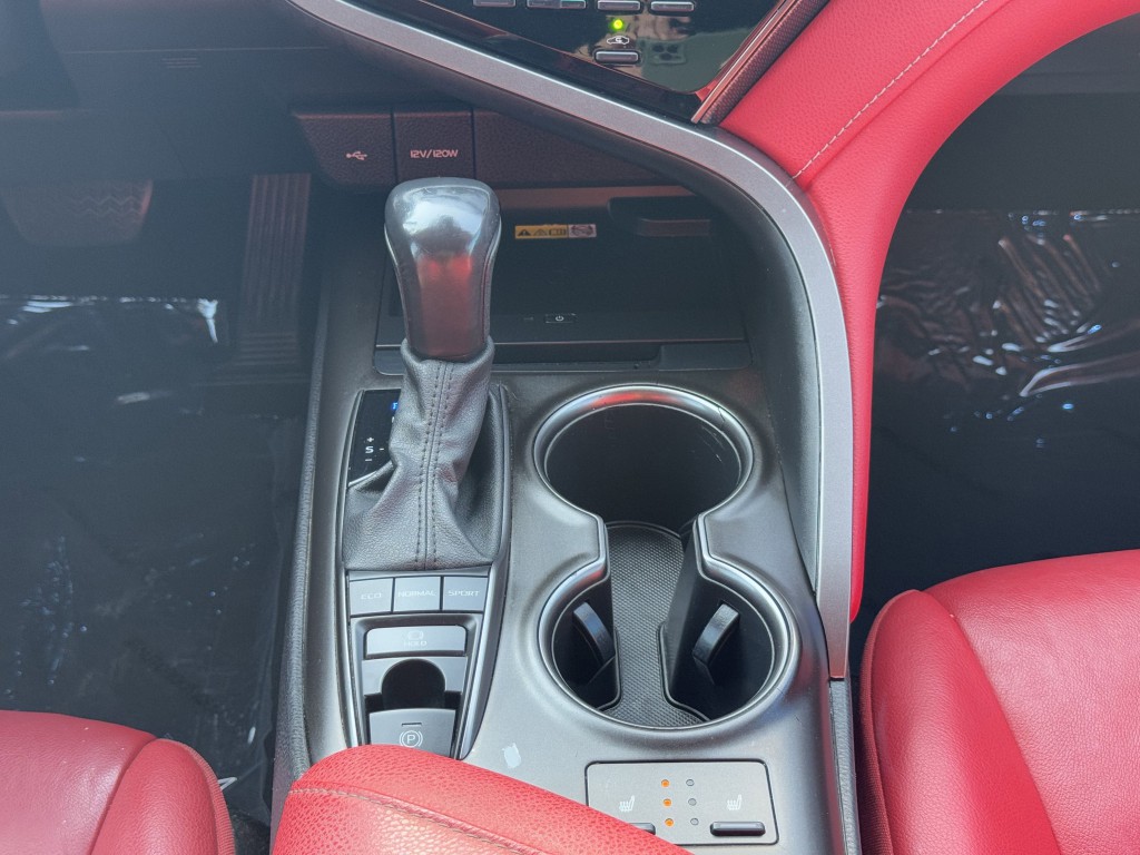 2022 Toyota Camry Image 21