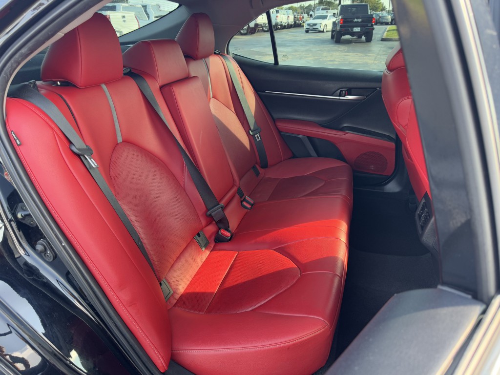 2022 Toyota Camry Image 26