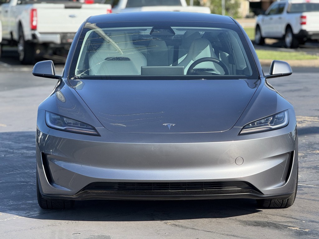 2024 Tesla Model 3 Image 6