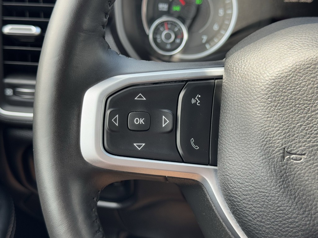 2024 RAM 2500 Image 16