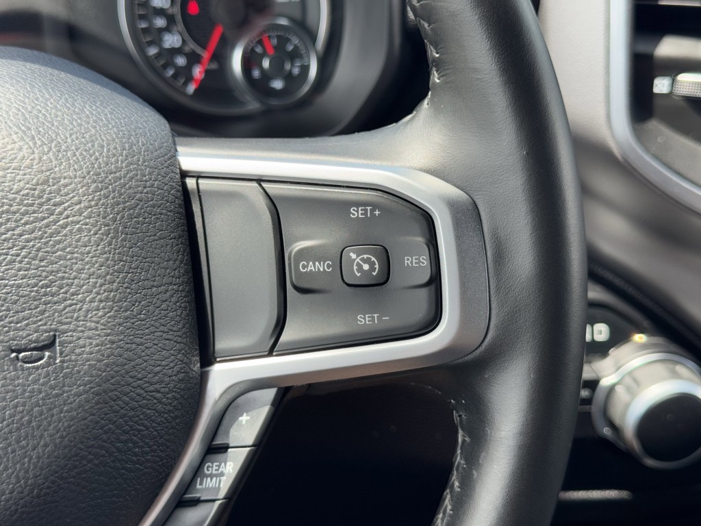 2024 RAM 2500 Image 17