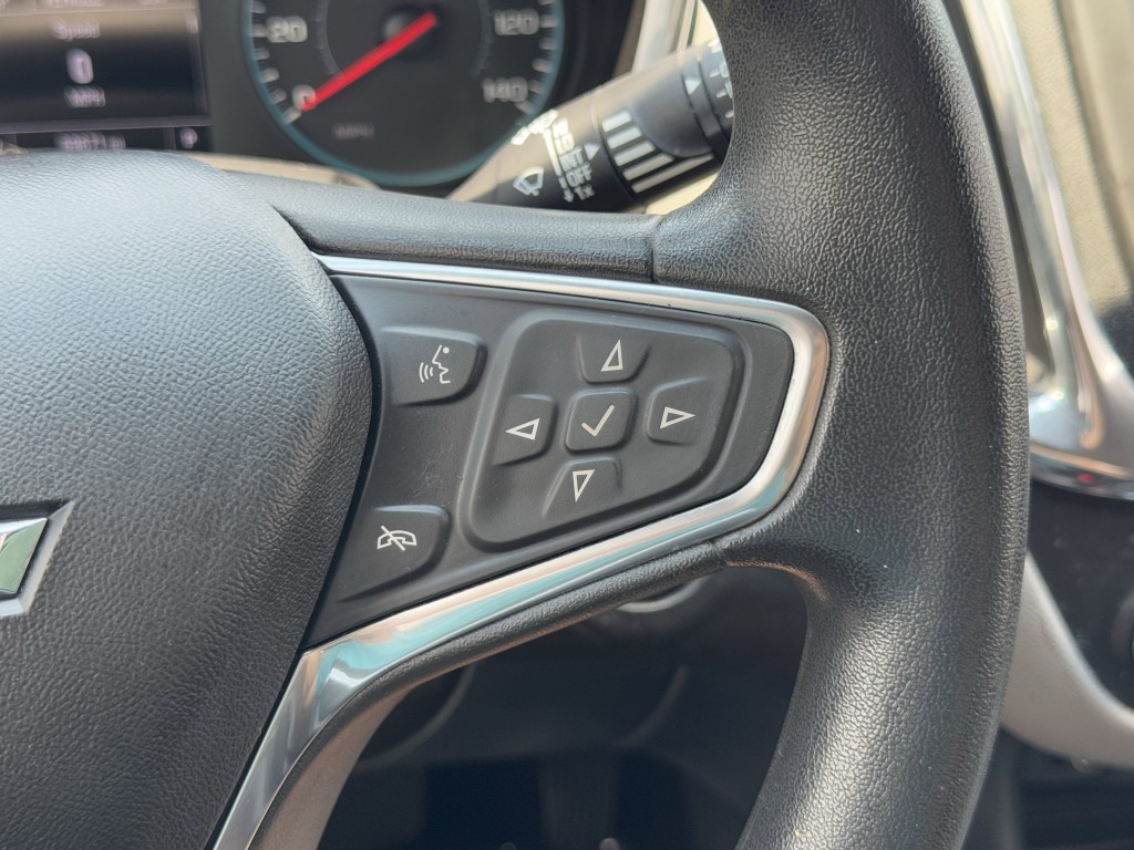 2018 Chevrolet Equinox Image 17