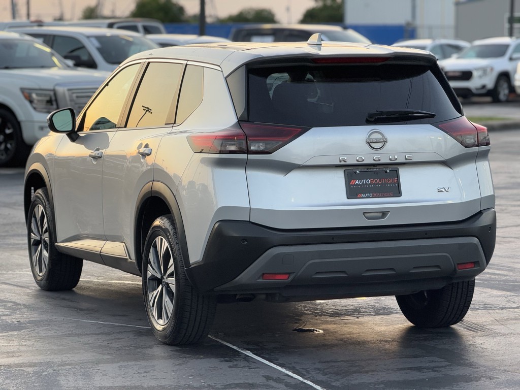 2022 Nissan Rogue Image 9